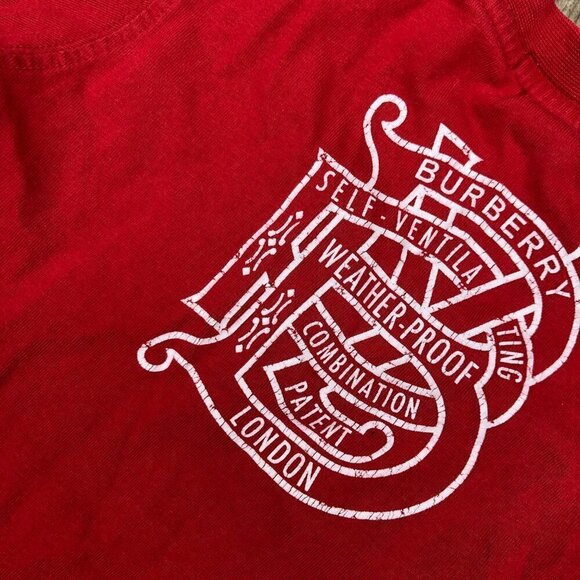 Vintage Burberry Shirt 2Y Red Logo Print Kids T Shirt - Picture 4 of 4